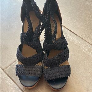 Steve Madden Black Woven Wedges